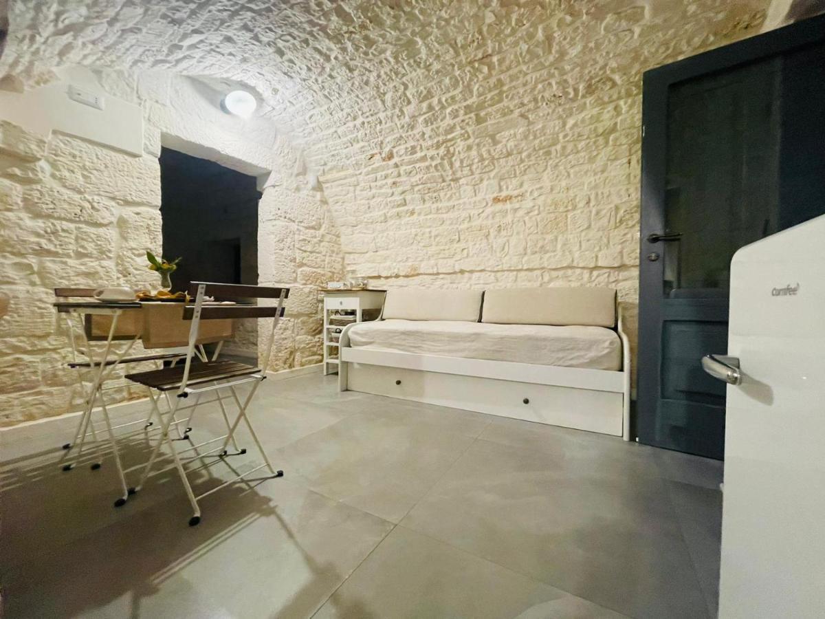 Scardino Trulli Hotel Locorotondo Bagian luar foto
