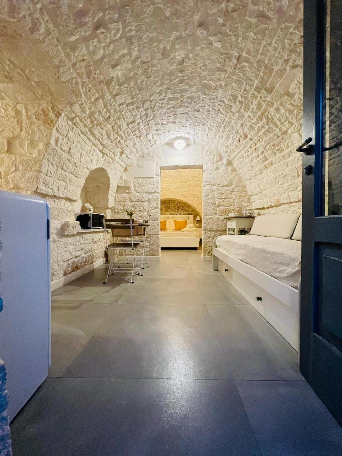 Scardino Trulli Hotel Locorotondo Bagian luar foto